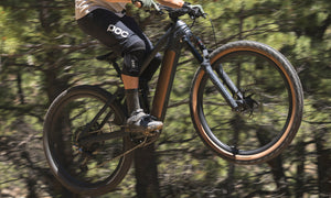 Light Weight vs. More Power: What’s the Best E-MTB?