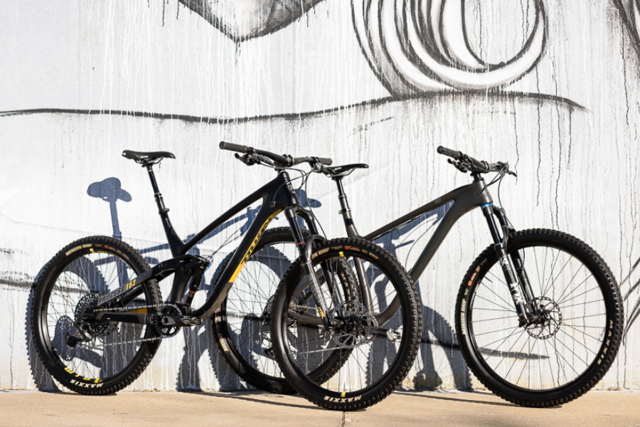 【最終価格、豪華カスタム】KONA HONZO CR カーボン Mサイズ MTB Kona Honzo CR & Process 153 CR Review | The Pro's Closet