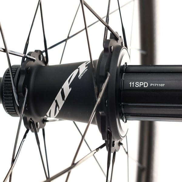 zipp 404 disc tubeless