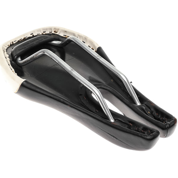 adamo prologue saddle review