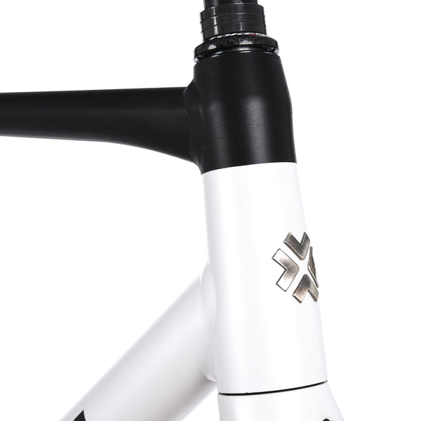 Bond.Bike Bond Custom Aluminum Road Bike Frame S The Pro's Closet