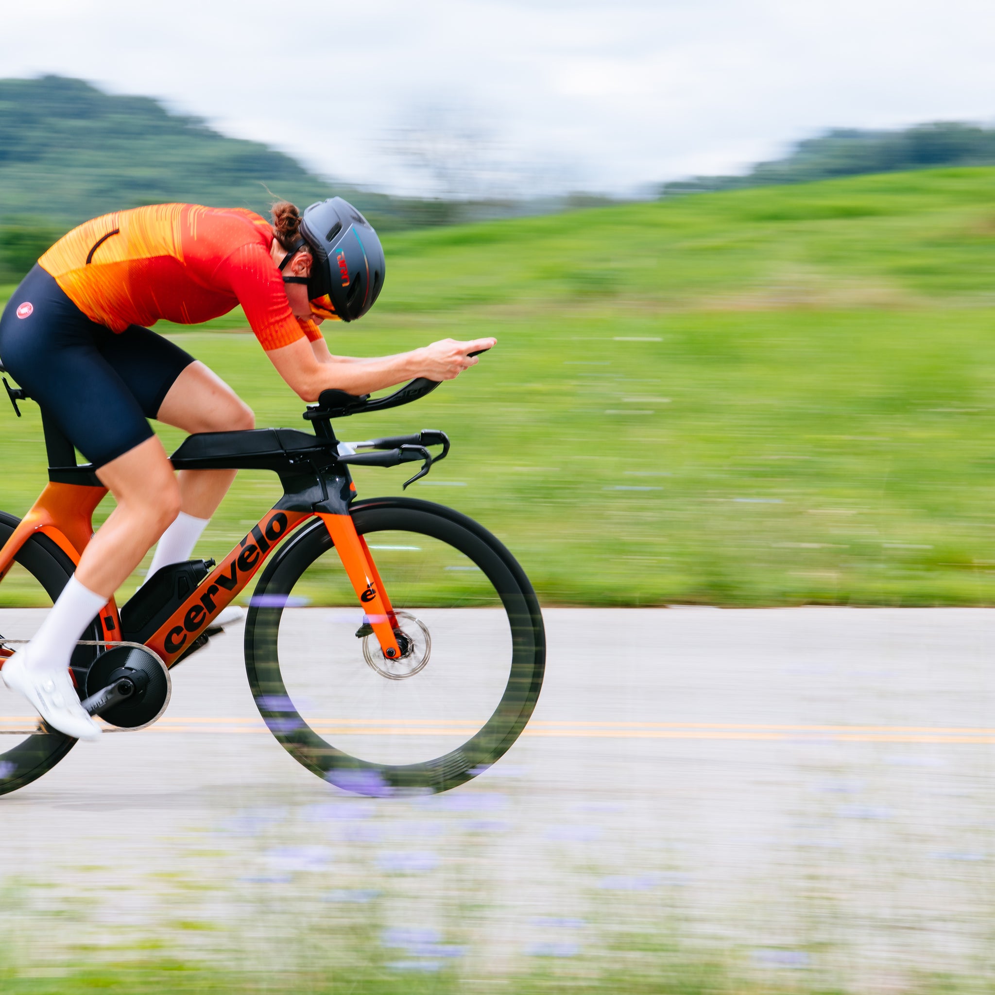 Tt Bikes Riding Time Trial Bikes vs. Triathlon Bikes: Differences | TT & Tri Bikes ...