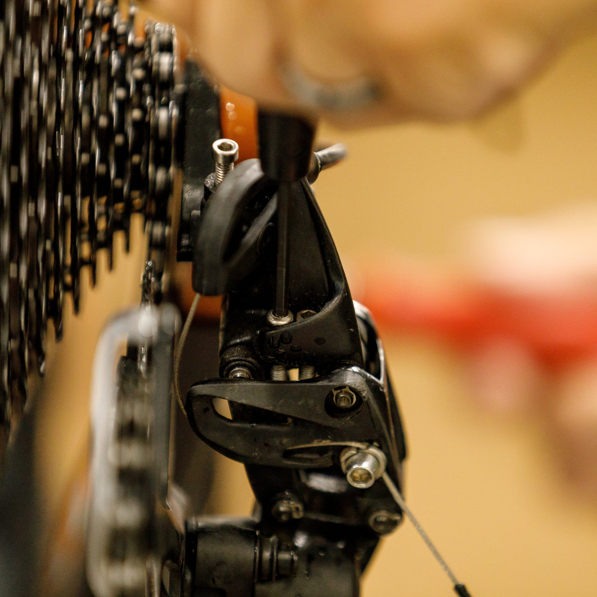 The Easy How-To Guide for Adjusting & Tuning a Mechanical Rear Derailleur