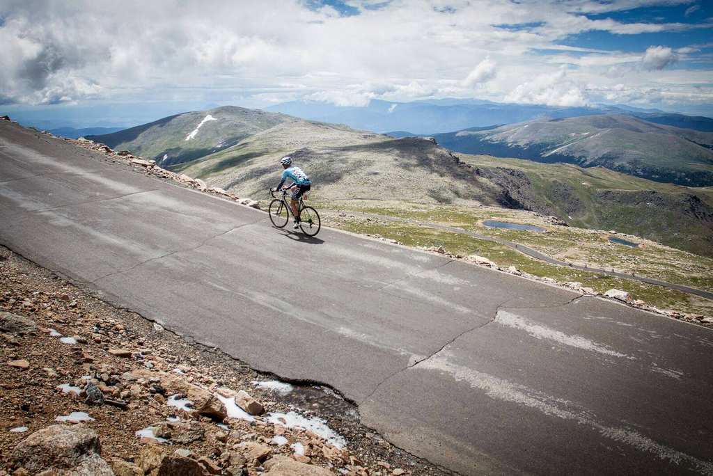 Mt evans bike deals ride