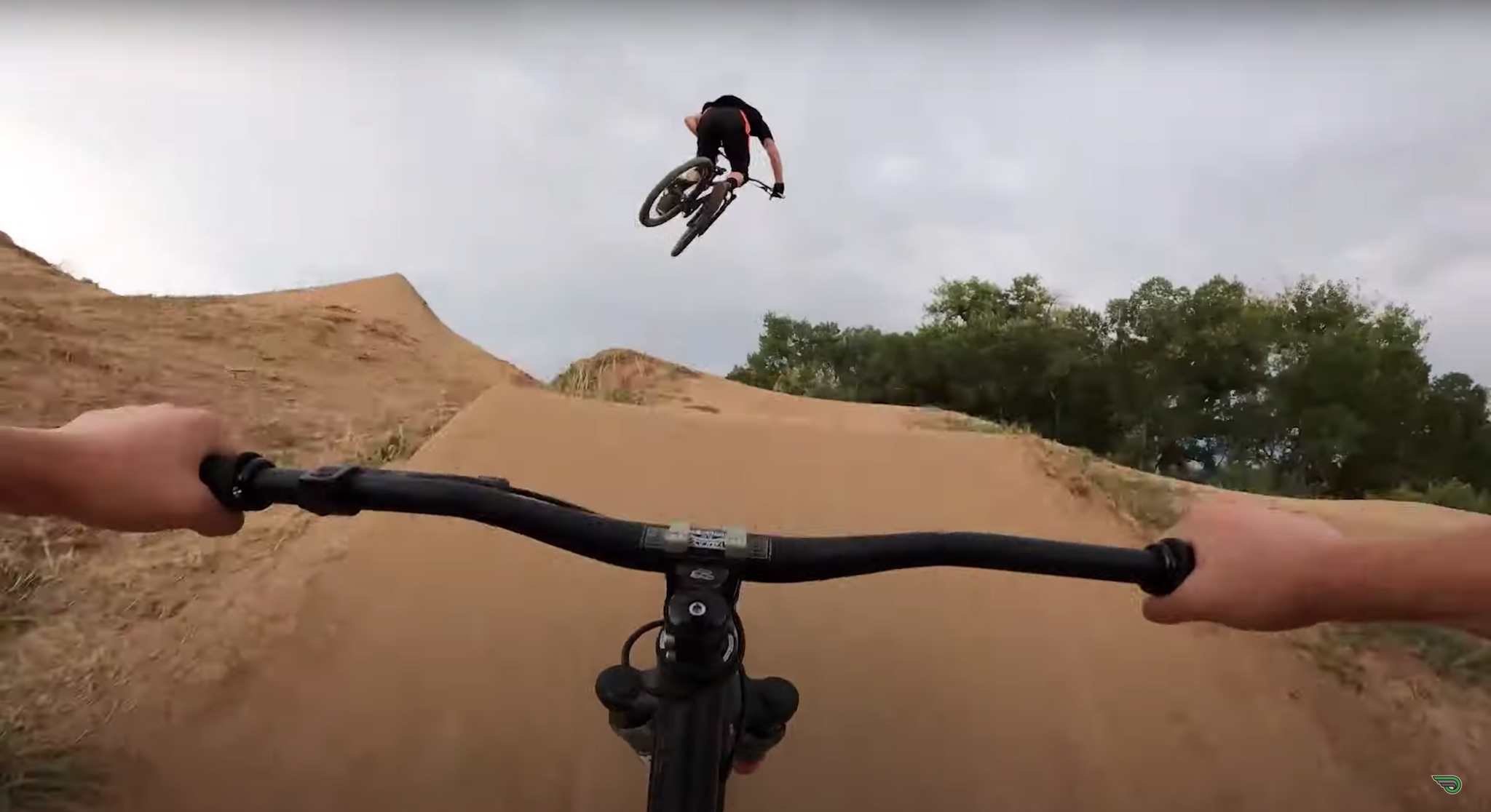 Dirt jumping tips from a DH world champion