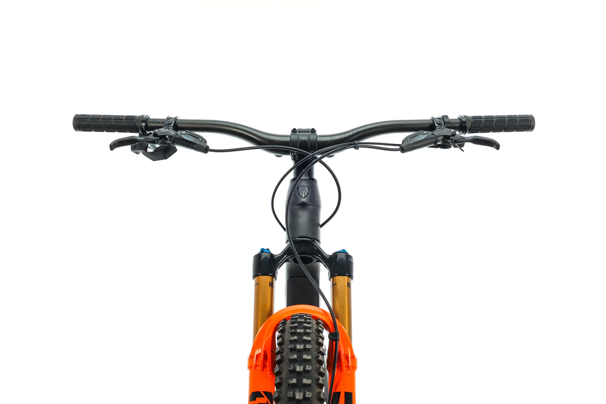 Trek Top Fuel Mountain Bike - 2022, Med/Large | The Pro's Closet