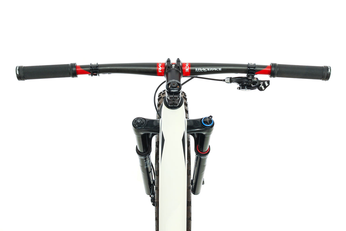 Specialized Fatboy Expert Carbon Fat Bike - 2018, Medium | The Pro's Closet â The Pro's Closet