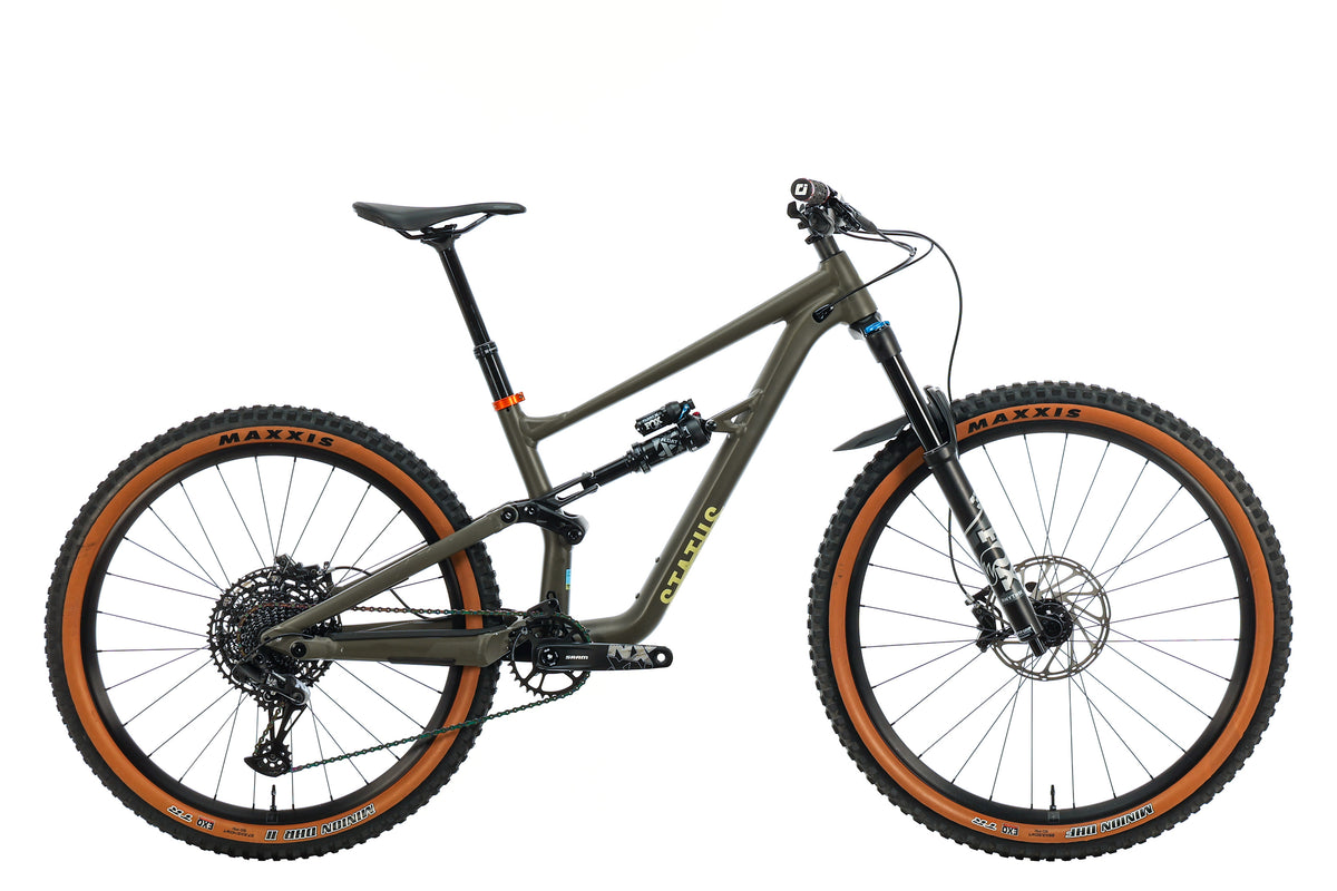 s2 mountainbike Specialized Status 140 Mountain Bike - 2022, S2