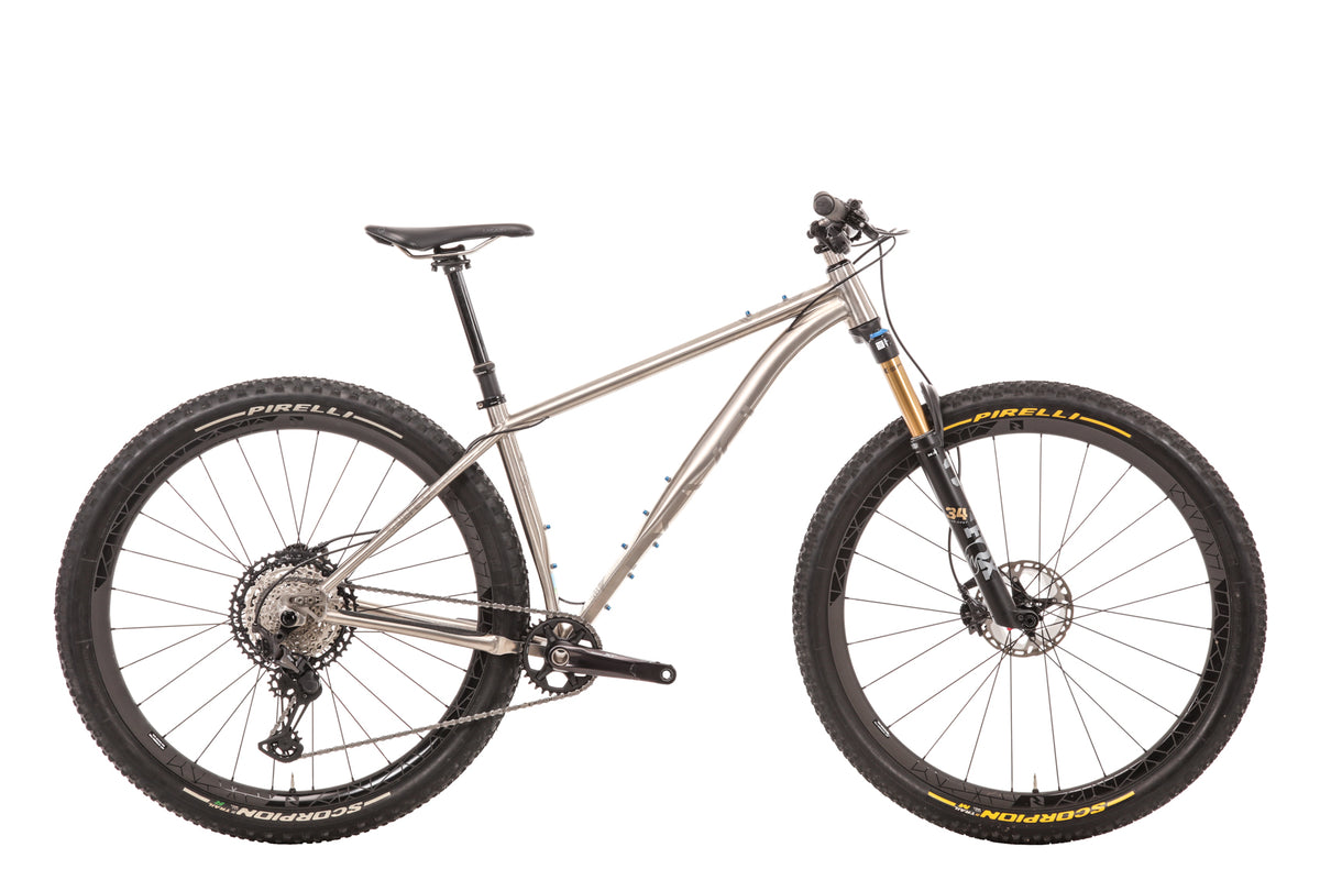 mountainbike 29 xt Revel Bikes El Jefe 29" XT Mountain Bike - 2023, Medium | The Pro's Closet