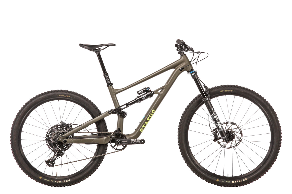 Specialized STATUS S3 マウンテンバイク Specialized Status 140 Mountain Bike - 2022, S3 | The Pro's
