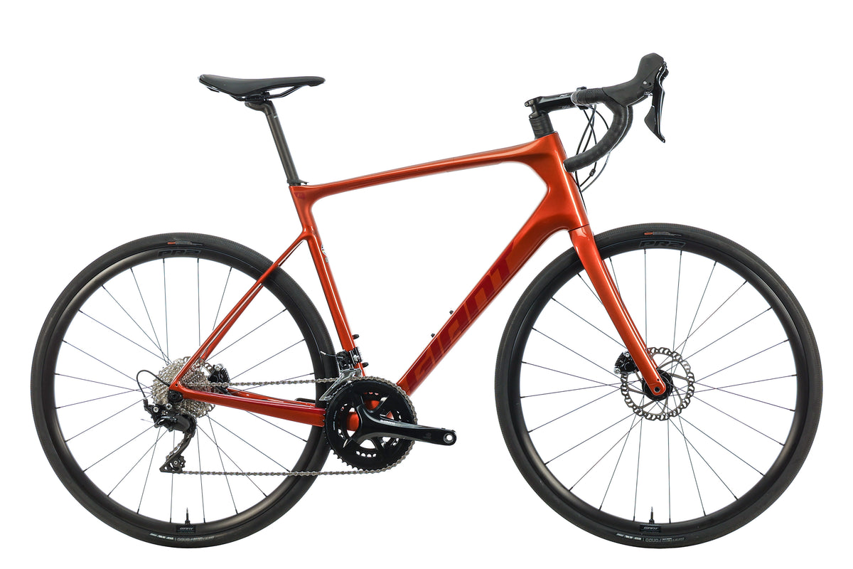 Giant Defy Advanced 2 Road Bike - 2022, Large Giant Defy Advanced 2 Road Bike - 2022, Large