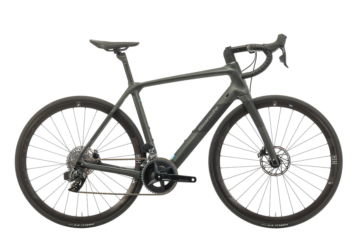 bianchi 2022 road bikes Bianchi Infinito CV Disc Rival eTap AXS Road Bike - 2022, 55cm | The Pro's Closet