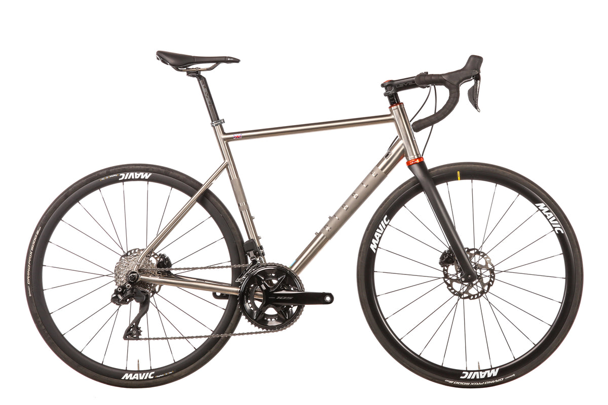 gravel bike shimano 105 di2 Ribble Endurance Ti Disc Enthusiast Shimano 105 Di2 Road Bike - 2023, Large | The Pro's Closet