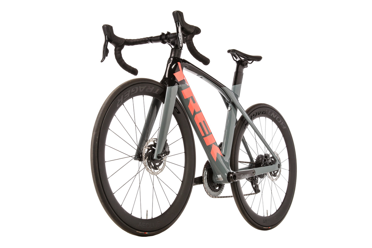 trek madone bicycles Trek Madone SL 7 AXS Gen 6 Road Bike - 2023, 52cm | Used Bike | TPC