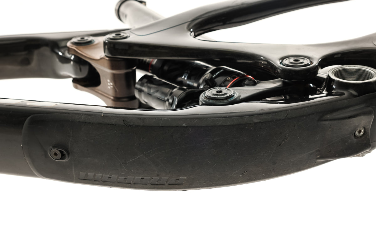 Pro Cf Frame Propain Tyee CF Large Frame - 2022 | The Pro's Closet | FMT11903