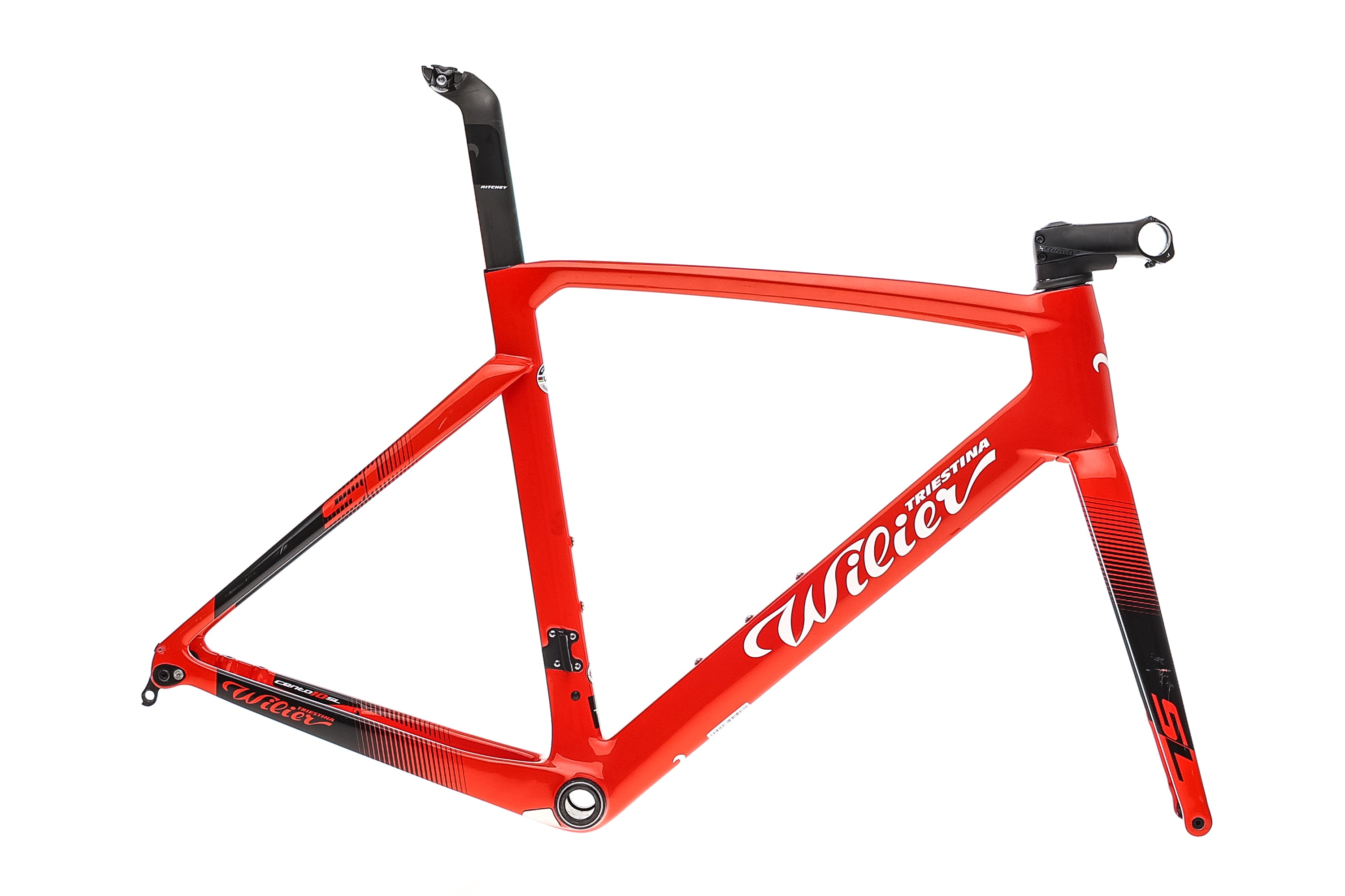 Wilier Triestina Cento1 Hybrid Route Électrique Occasion Reconditionné - Mint Bikes Wilier Triestina Cento1 Hybrid Route Électrique Occasion Reconditionné - Mint Bikes