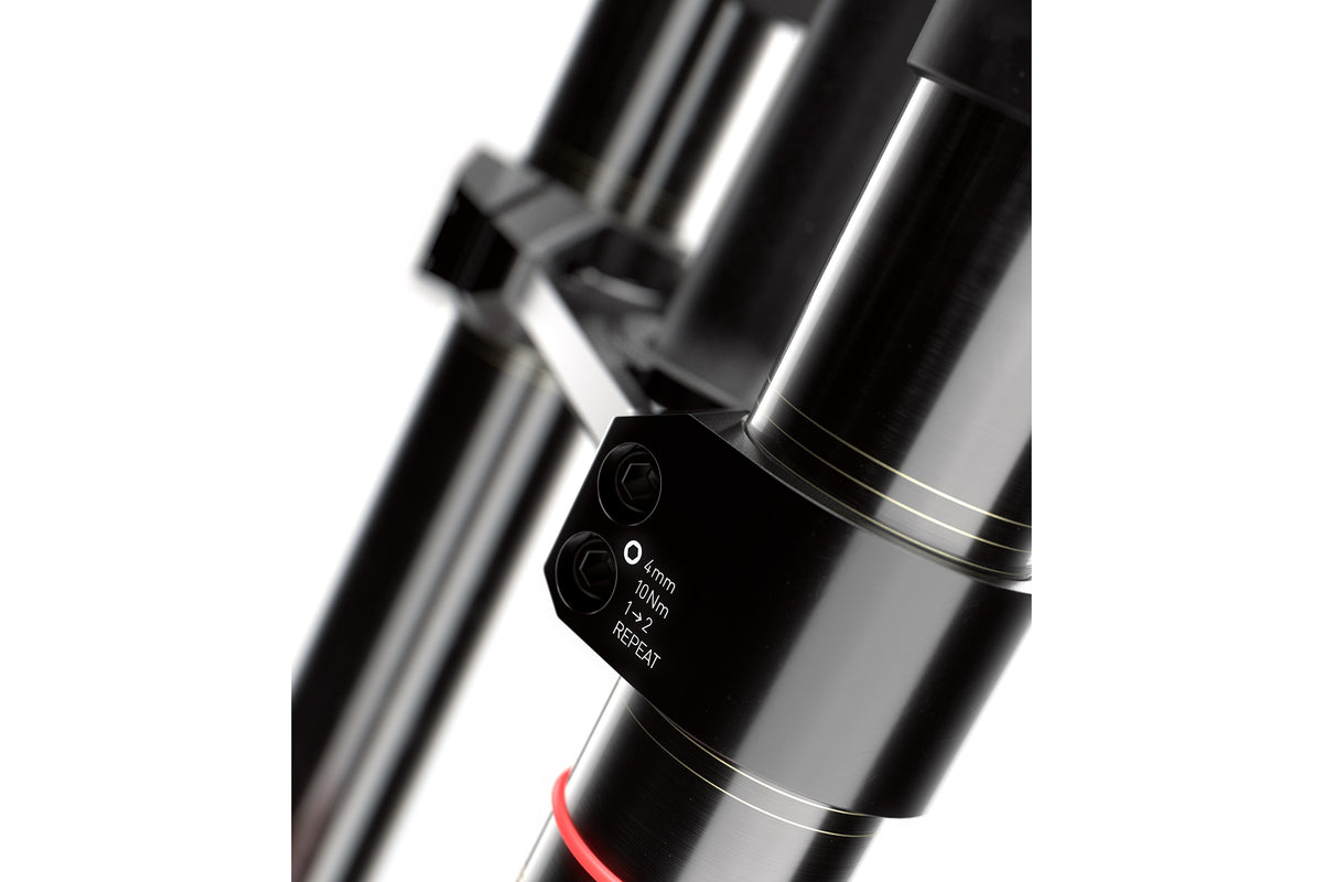 RockShox BoXXer Ultimate 29