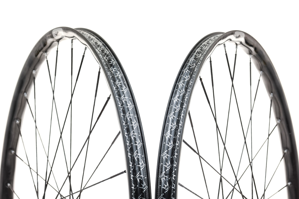 Noble TR32 Carbon Tubeless 29 Wheelset The Pro s Closet The Pro s noble-tr32-carbon-tubeless-29-wheelset-the-pro-s-closet-the-pro-s