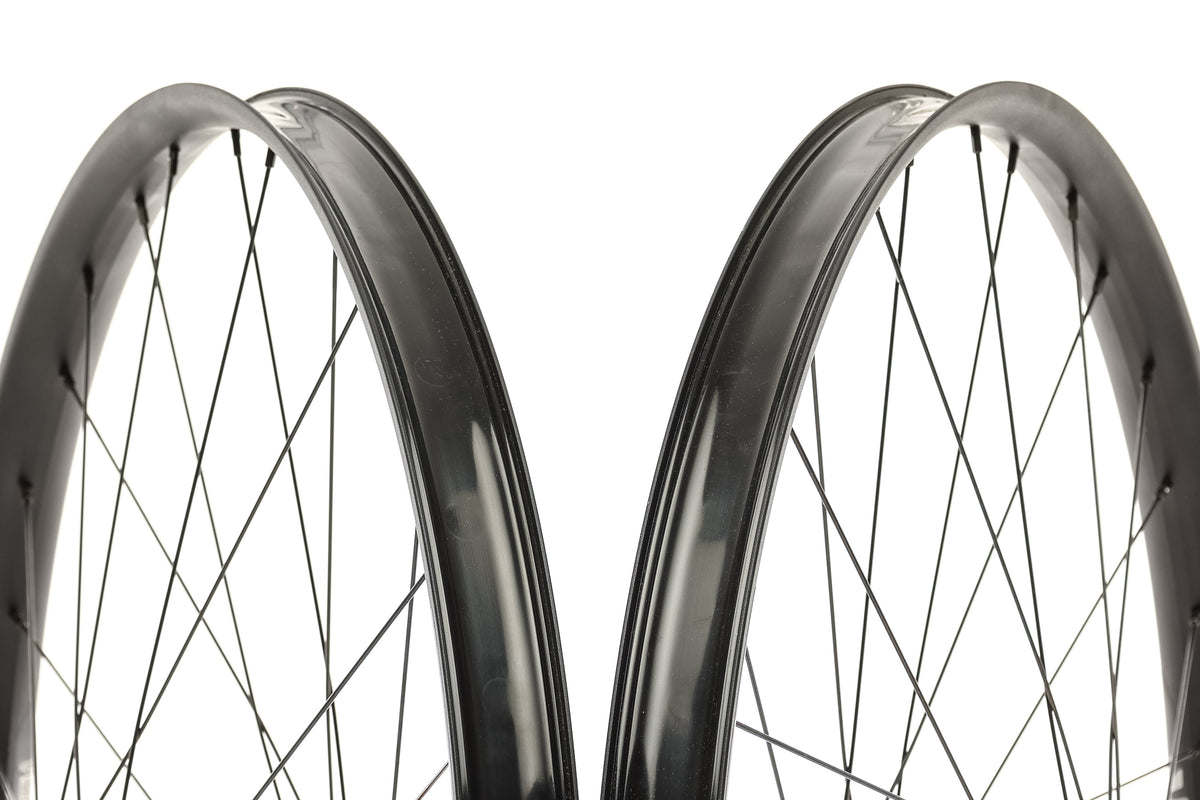 Sun Ringle Hub Sun Ringle Duroc 40 w/ Industry Nine Hydra Hubs Aluminum Tubeless 700c ...