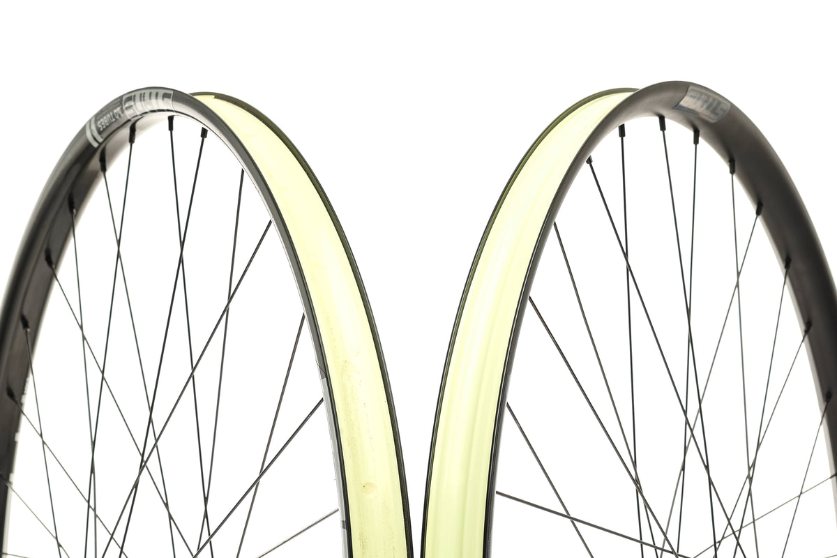 Notubes Paire de roues Flow MK3 27,5'' 2019 Notubes Paire de roues Flow MK3 27,5'' 2019