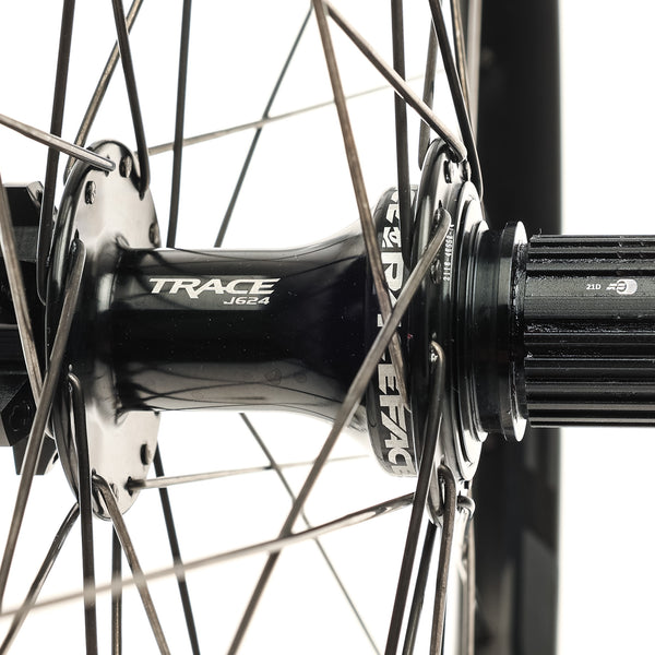 Race Face AR30 Aluminum Tubeless 29 Wheelset | The Pro's Closet