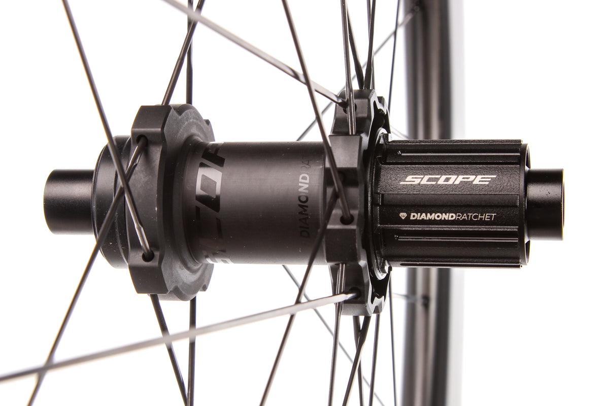 Scope R5 Carbon Tubeless 700c Wheelset | The Pro's Closet | WHL11804