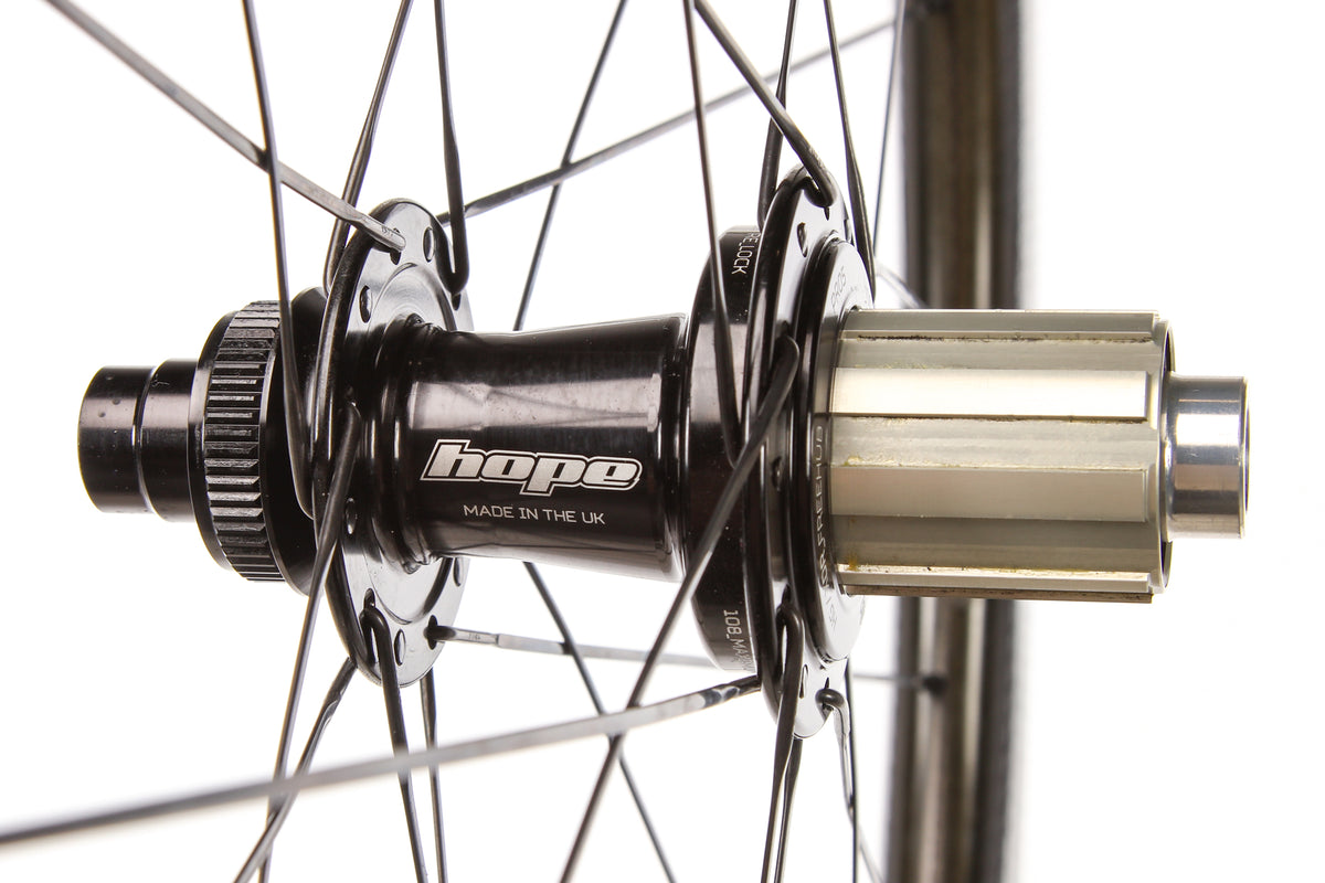 Zipp 303 NSW Carbon Tubeless 700c Rear Wheel | The Pro's Closet