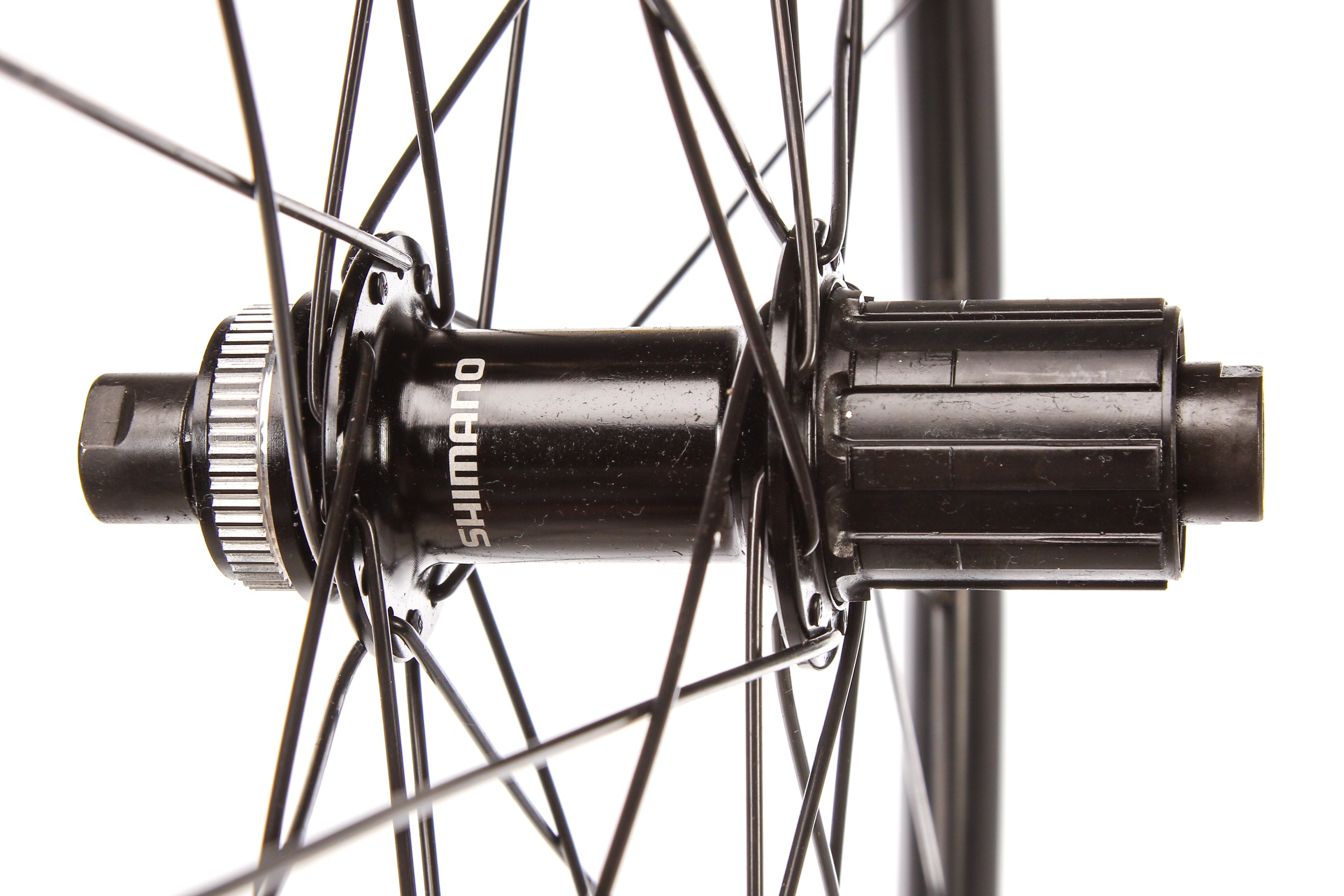 DT Swiss R470 Aluminum Tubeless 700c Wheelset | The Pro's Closet