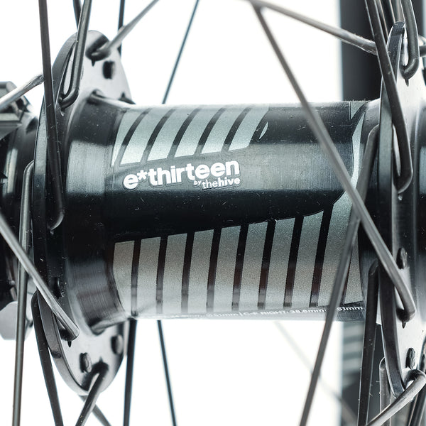 Bontrager Pneu xr3 team issue 27,5x2,35 tlr | 49.99 € - Culture Vélo Bontrager Pneu xr3 team issue 27,5x2,35 tlr | 49.99 € - Culture Vélo