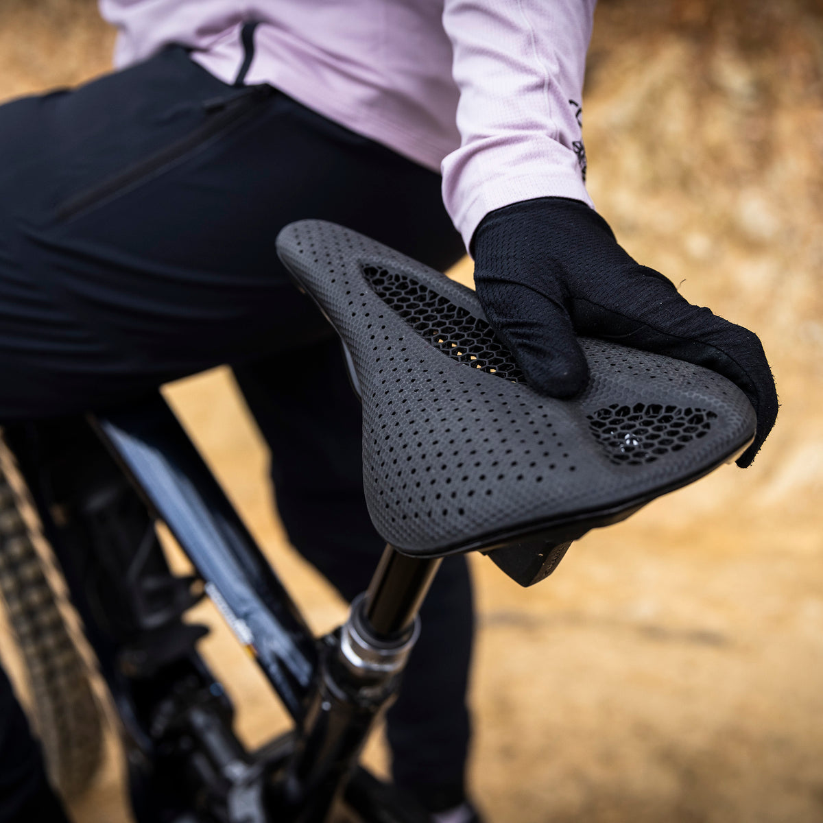 specialized saddle 143