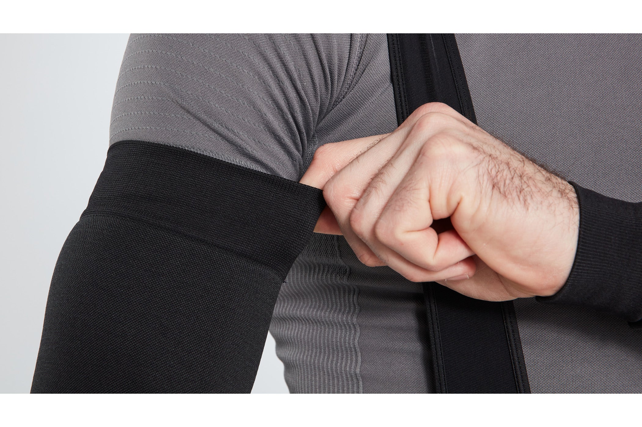 Specialized Seamless Arm Warmers The Pro's Closet AWM10318