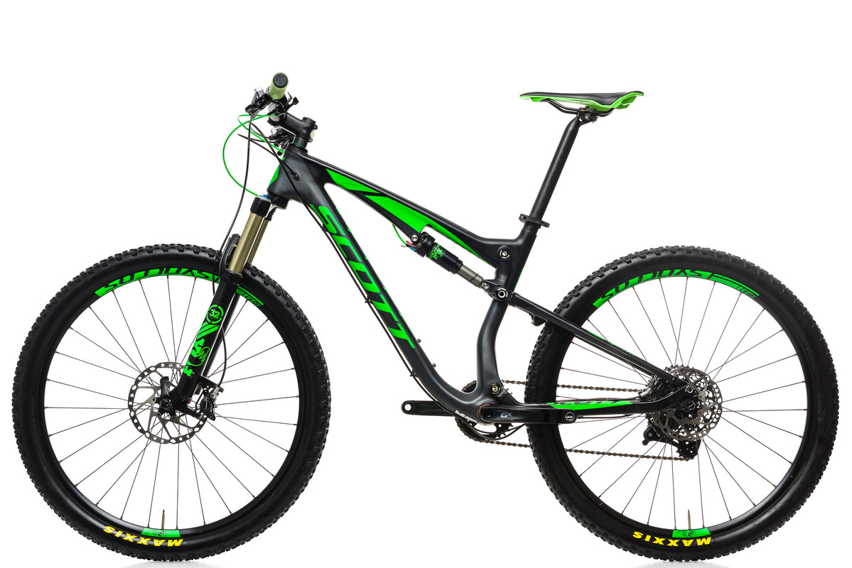 bicycle blue book 2016 scott spark 900 Scott Spark 720 Medium Bike - 2016