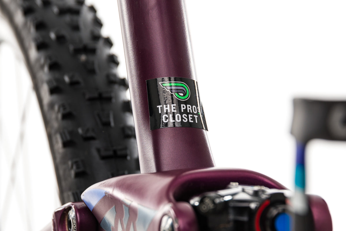 liv pique advanced 2