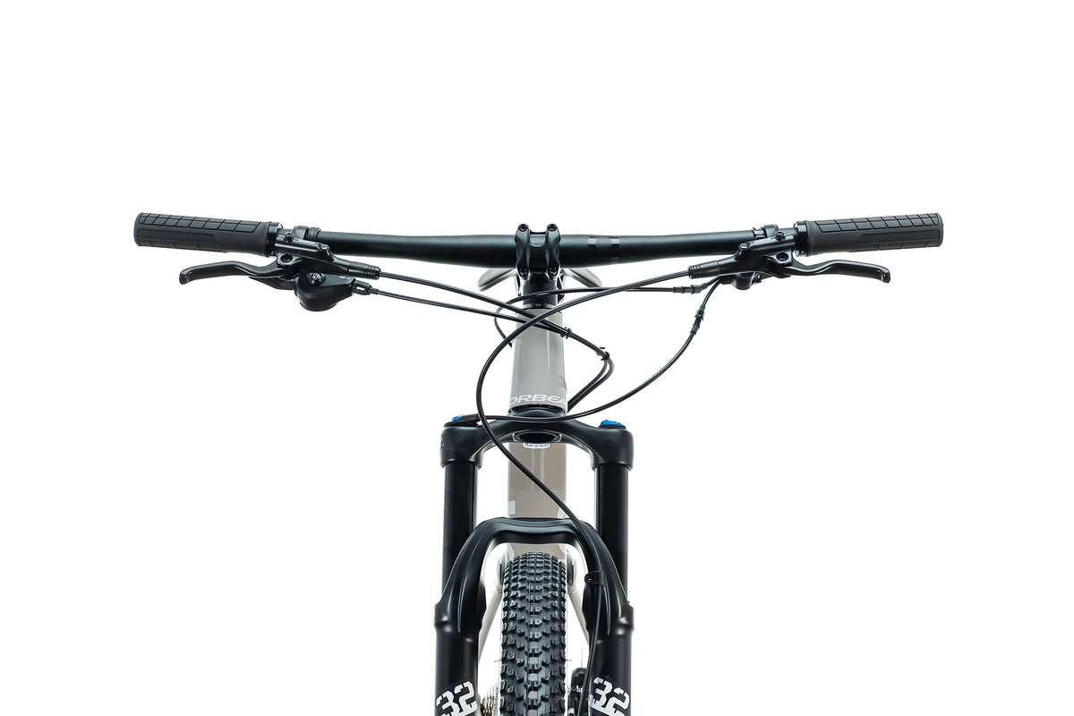 Orbea Oiz H30 Mountain Bike - 2022, Medium | Weight, Price, Specs ...