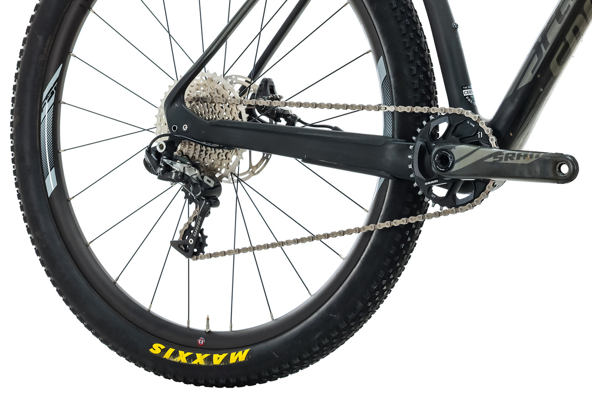 specialized stumpjumper ht expert carbon