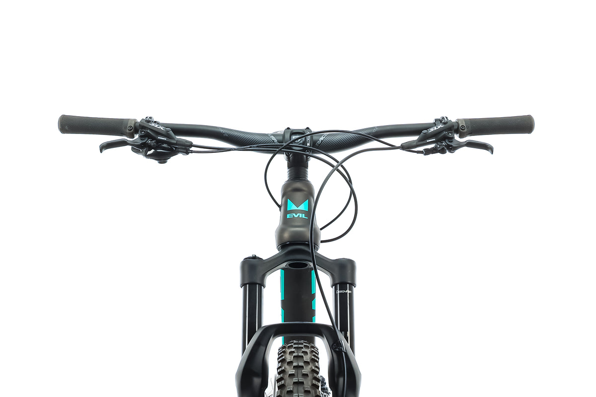 evil following frame weight