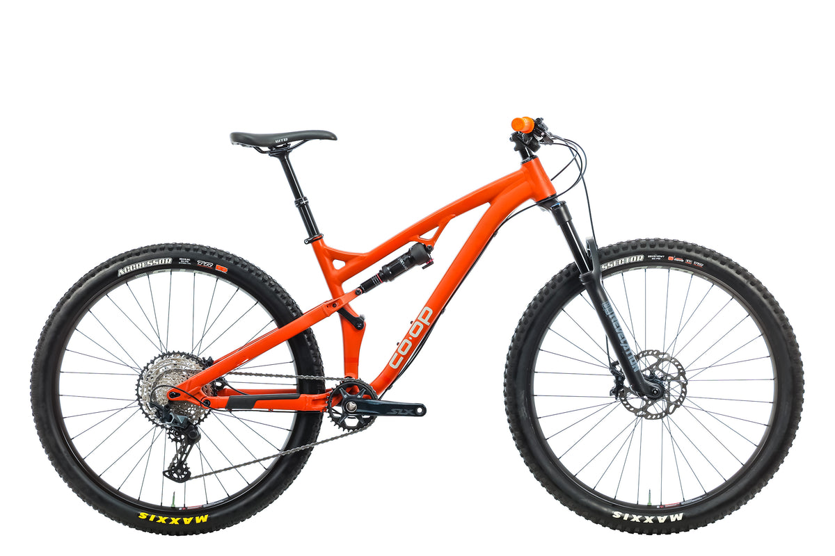 Co-op DRT 3.3 Mountain Bike - 2021, Medium Co-op DRT 3.3 Mountain Bike - 2021, Medium