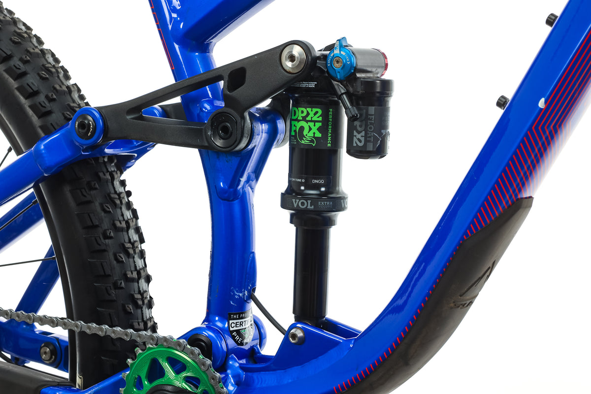 Fuji Auric LT 27.5 1.1 Mountain Bike - 2019, Lar | The Pro's Closet