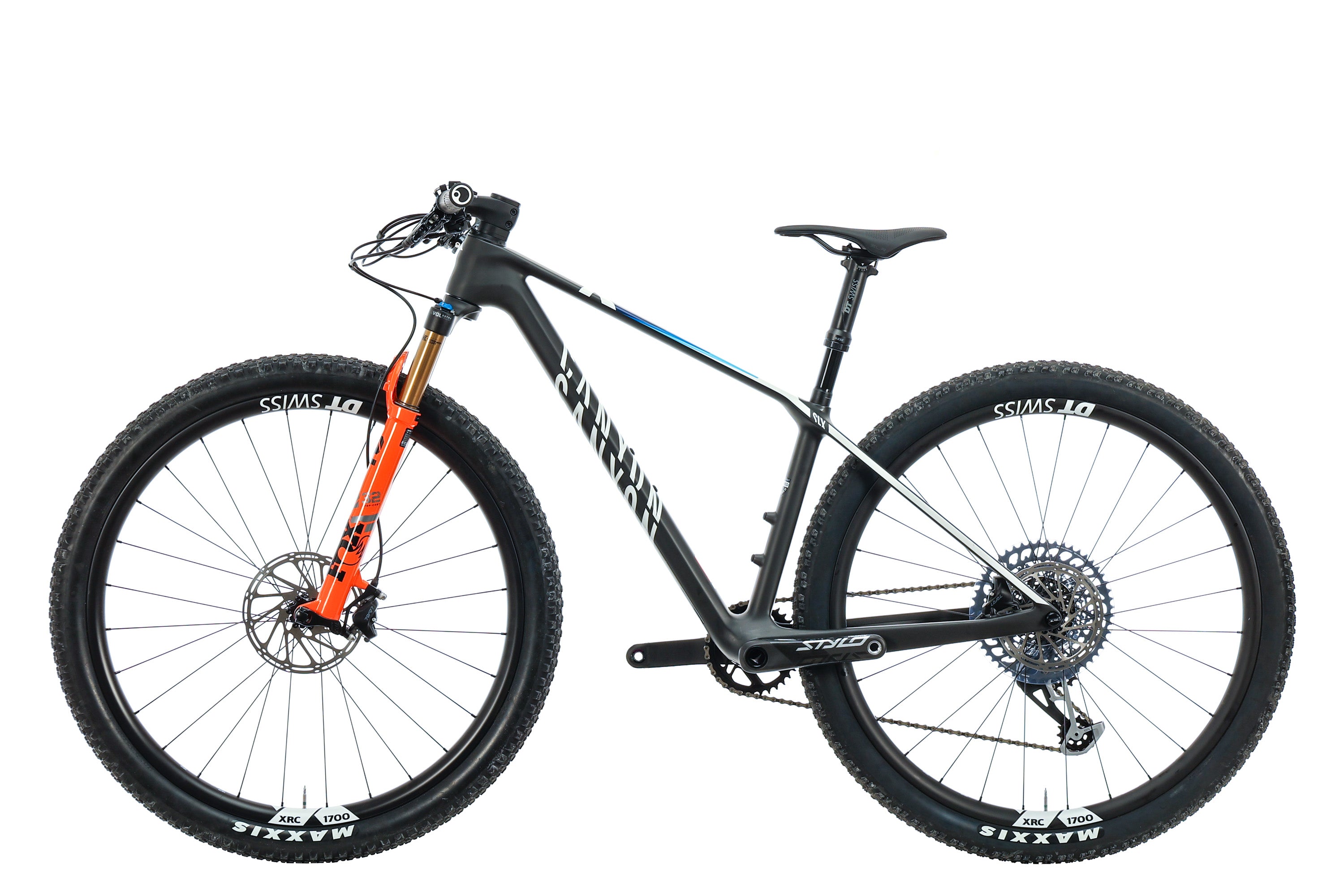 Canyon Exceed CF SLX 9 Mountain Bike - 2021, X-Small | Weight, Price, Specs, Geometry, Size Guide
