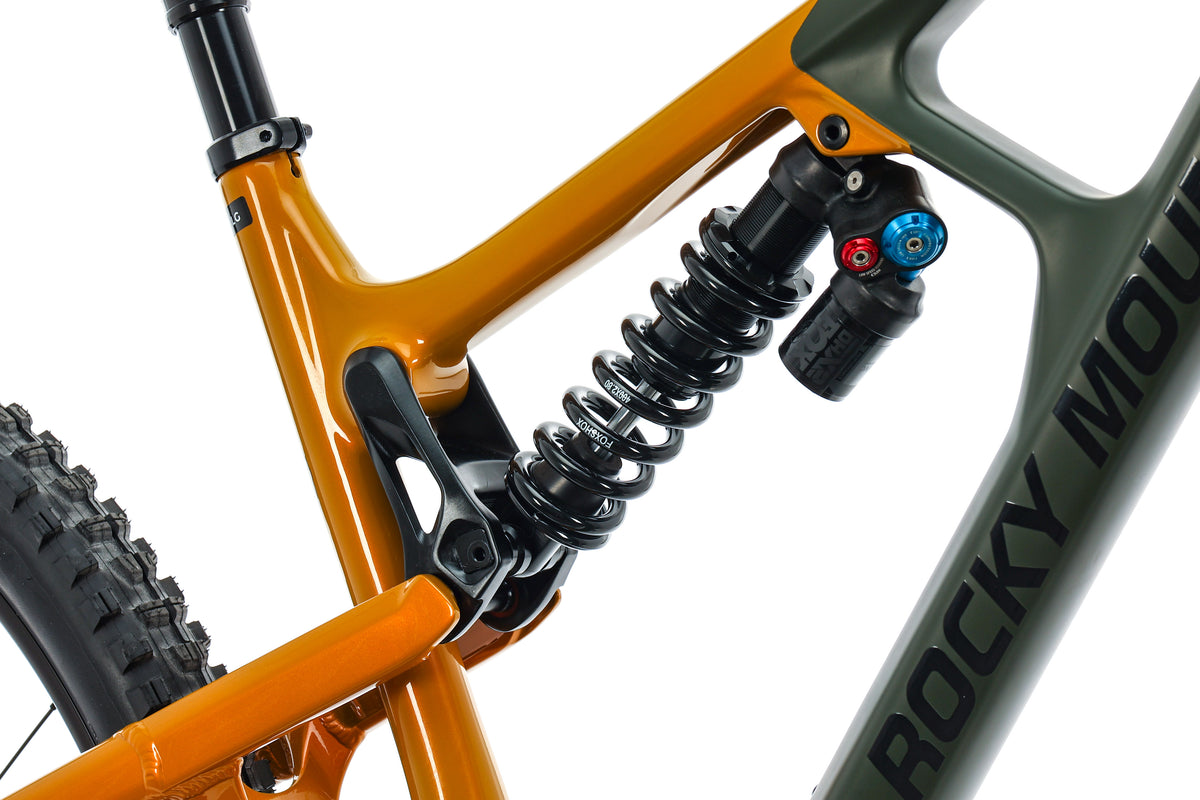 Rocky Mountain Slayer Carbon 50 Mountain Bike 2022 Large Weight rocky-mountain-slayer-carbon-50-mountain-bike-2022-large-weight