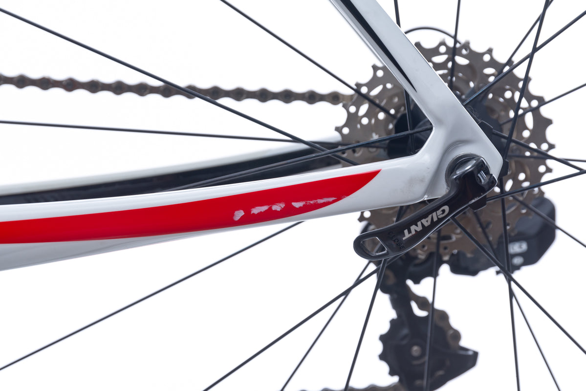 Giant Defy Composite Medium Bike - 2013 crank