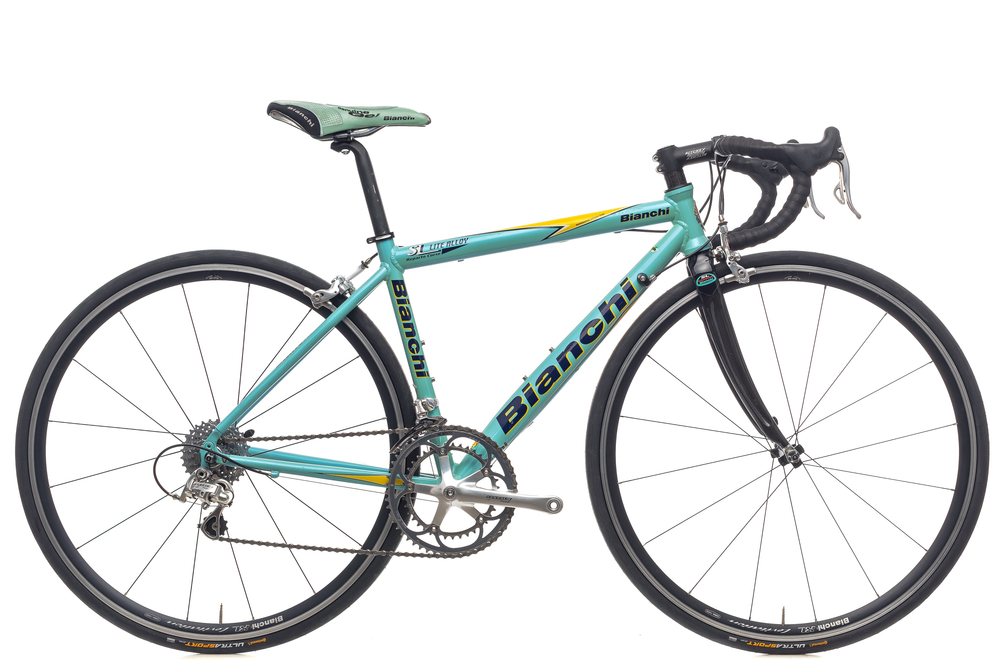 bianchi bicycle 26 reparto corse 700 Oltre RC 2026 - Shimano Dura Ace Di2 12sp Arrive in style. Bianchi SL Lite Alloy Reparto