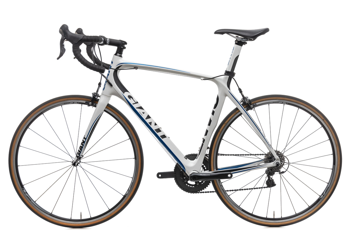 Giant Defy Composite 1 Road Bike 2012, Large The Pro's Closet The