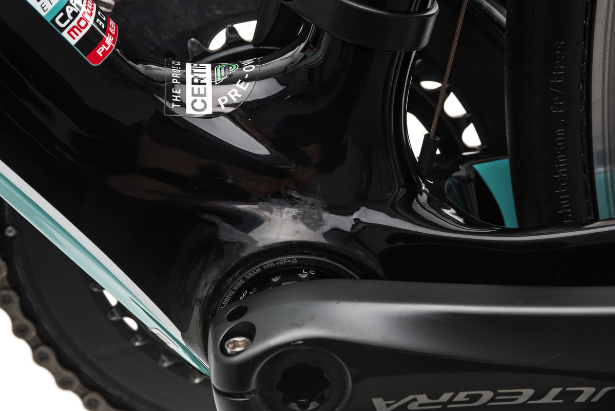 Bianchi Infinito CV Ultegra Compact Road Bike - 2014, 57cm Bianchi Infinito CV Ultegra Compact Road Bike - 2014, 57cm