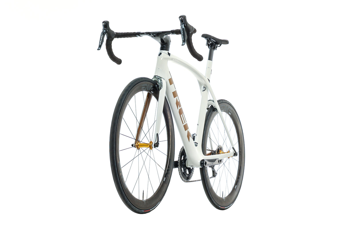 自転車本体 TREK MADONE 9 PROJECT ONE Di2 PROJECT ONE】TREK MADONE SLR 9 DISC e-TAPAXS [SRAM e-TAP AXS