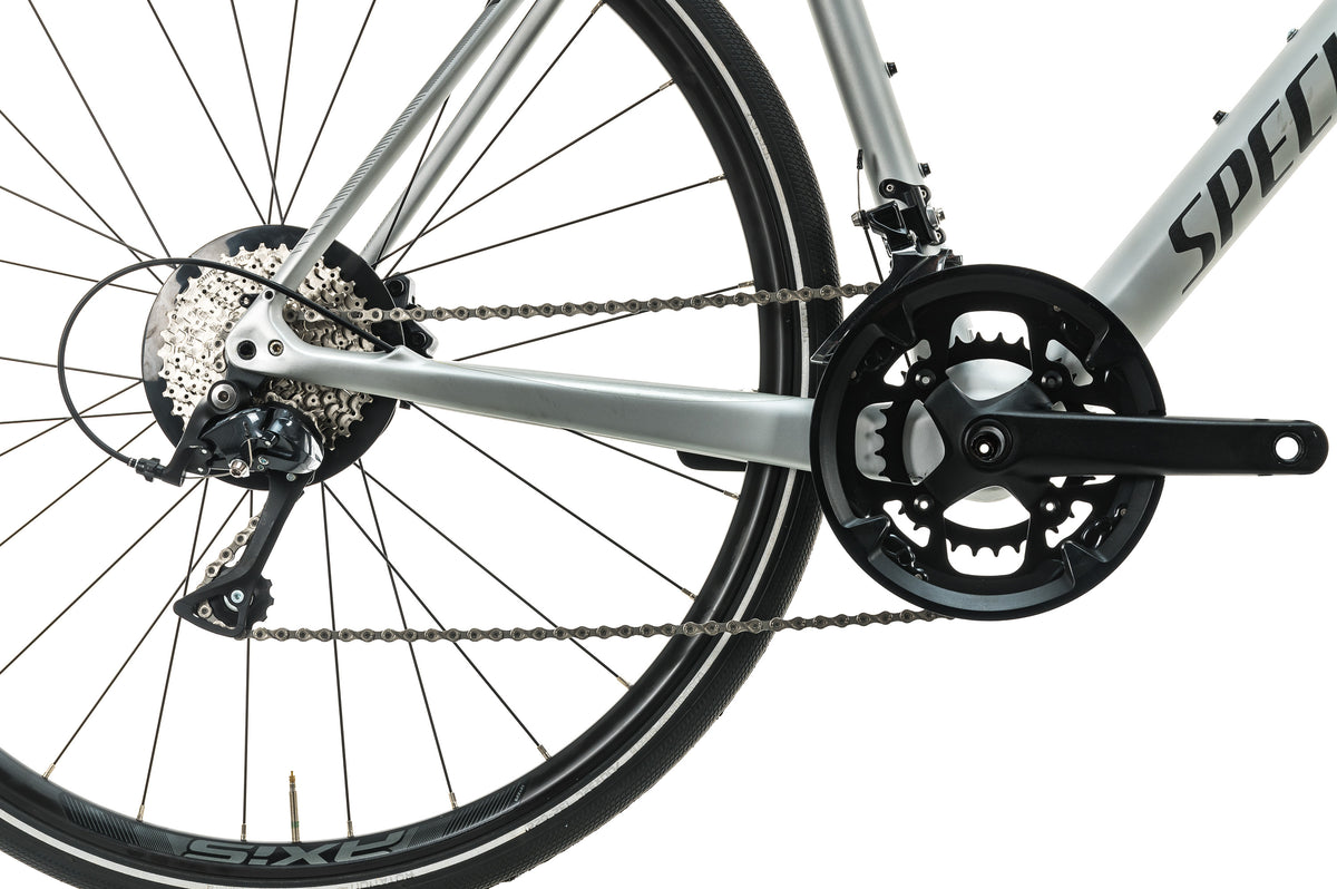 specialized crosstrail vs sirrus