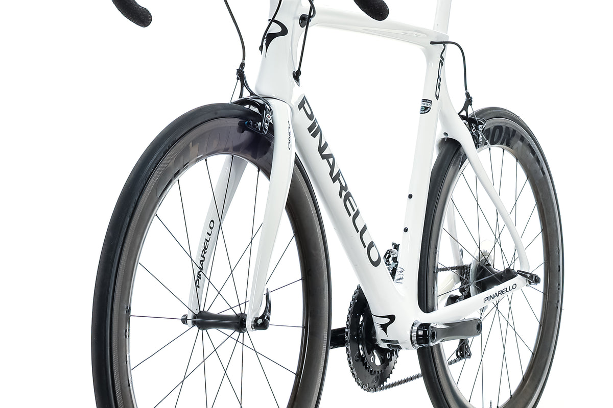 Vélo de route Pinarello X5 Xolo Crystal White Vélo de route Pinarello X5 Xolo Crystal White