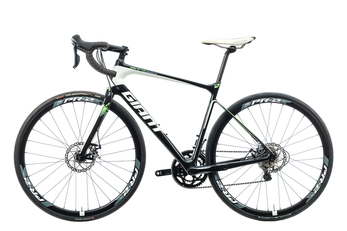Giant Defy Advanced 2 Road Bike - 2015, Medium