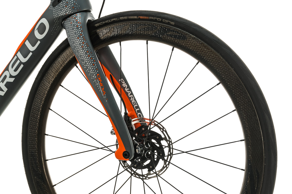 trek madone vs pinarello f12