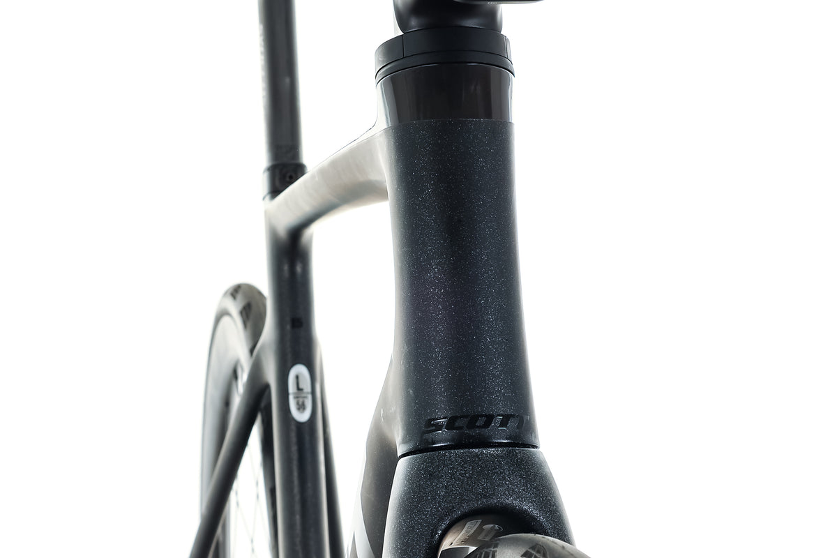 Scott Addict RC 15 Road Bike - 2021, 56cm | The Pro's Closet